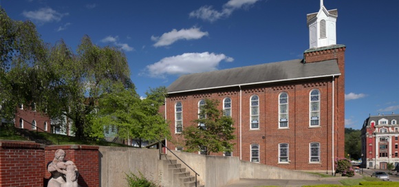 International Mother's Day Shrine